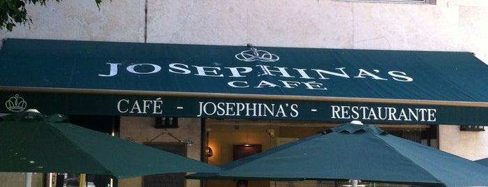 Josephina's Café is one of Tempat yang Disukai Silvina.