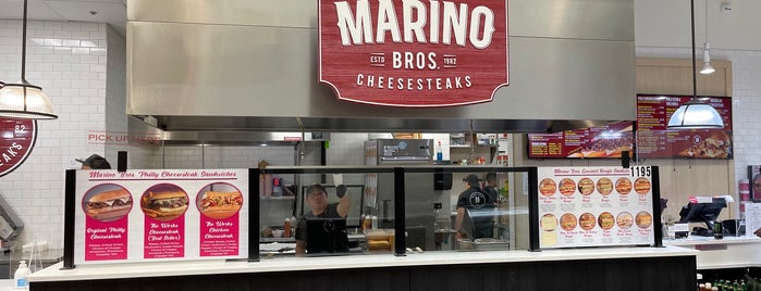 Marino Bros. Cheesesteaks is one of Locais curtidos por David.