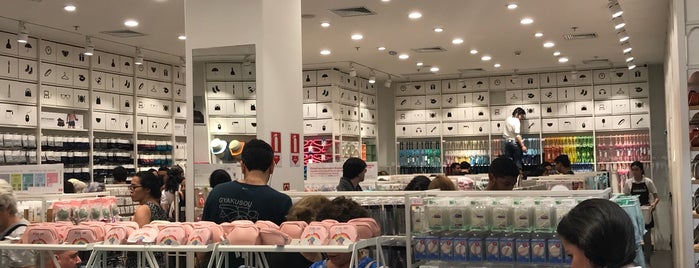 Miniso is one of Sp morando né.