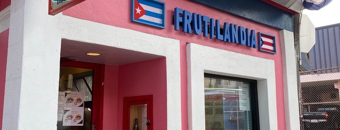 El Nuevo Frutilandia is one of DD & D's.