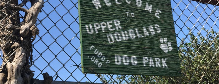 Upper Douglass Dog Park is one of DOG FRIENDLY SF.