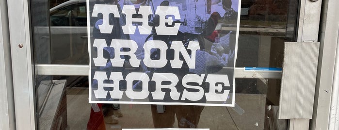 Iron Horse Music Hall is one of Where to bring a date in Pioneer Valley.