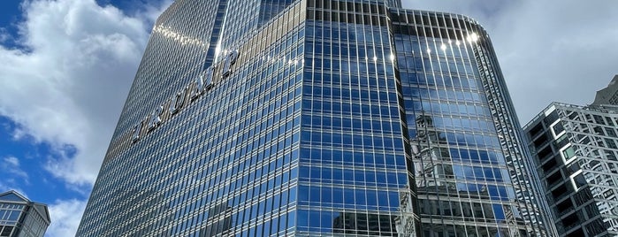 Международный отель и башня Трампа — Чикаго is one of Chicago.