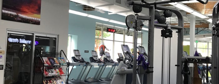 Anytime Fitness Queen Anne is one of สถานที่ที่ Jacquie ถูกใจ.