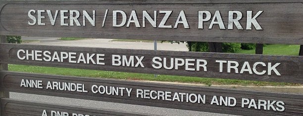 Severn-Danza Park is one of สถานที่ที่ Rob ถูกใจ.