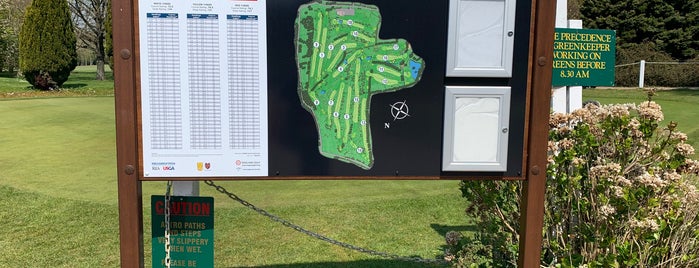 Forest Hills Golf Club is one of Ayça : понравившиеся места.