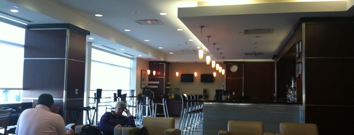 United Club is one of Stephen’s Liked Places.