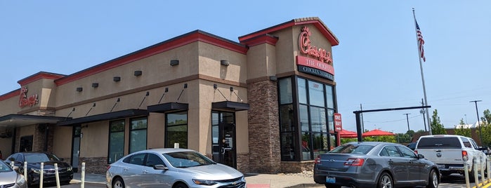 Chick-fil-A is one of top 10 food places to goto in louisville metro !.