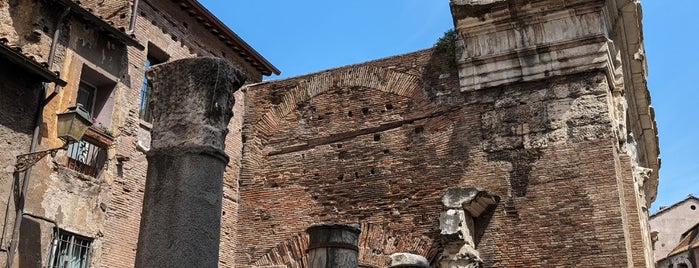 Portico d'Ottavia is one of Рим.