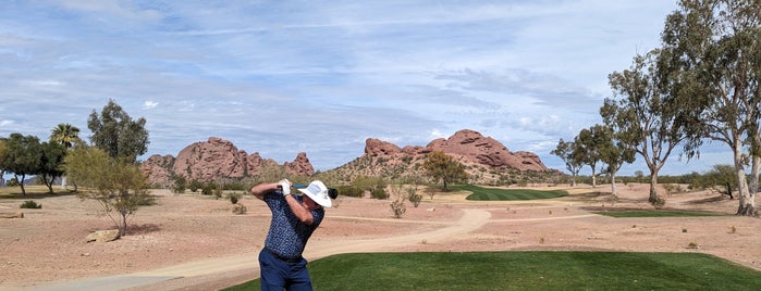Papago Golf Course is one of Matt'ın Beğendiği Mekanlar.