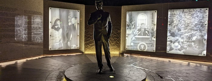 JFK Tribute in Fort Worth is one of Fort Worth, Texas.