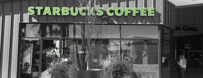 Starbucks is one of Tempat yang Disukai Jeff.