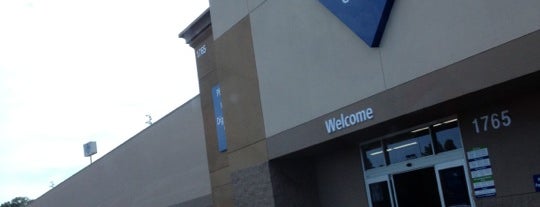 Sam's Club is one of Hollyさんのお気に入りスポット.