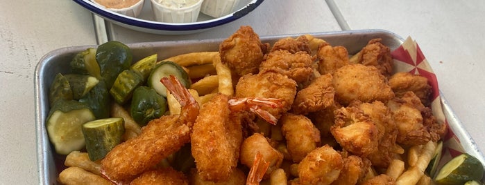 Parson’s Chicken & Fish is one of Edgewater.