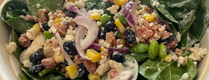 Salad House is one of The 15 Best Places for Corn Salsa in Chicago.