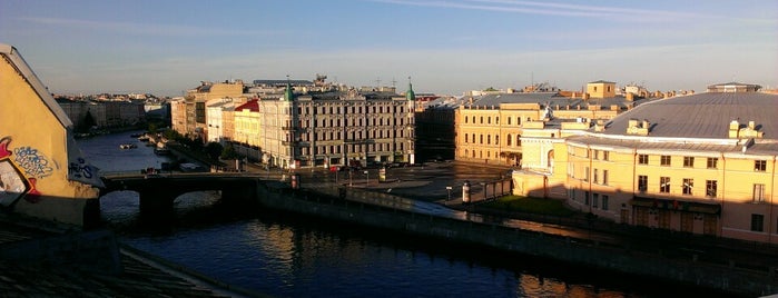 На крыше Фонтанки is one of Saint-P Roofs / Крыши Петербурга.
