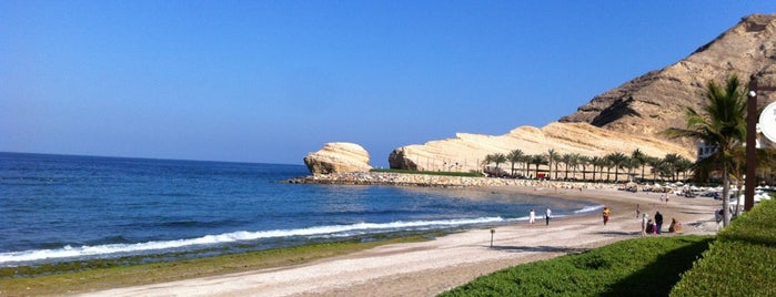 Green Beach Shangri-La Al Waha Hotel is one of Marcos’s Liked Places.