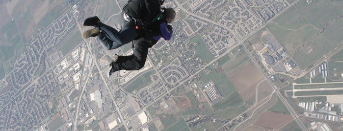 Mile High Skydiving is one of Places I Frequent.