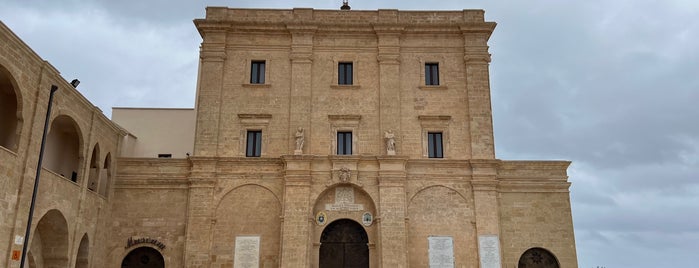 Santuario di S.Maria di Leuca is one of Puglia.