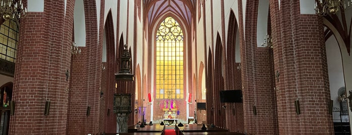 Katedra św. Marii Magdaleny is one of Wroclaw?.