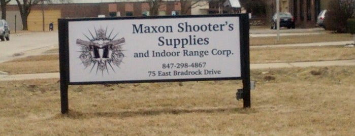 Maxon Shooter's Supplies & Indoor Range is one of Tempat yang Disukai Chris.