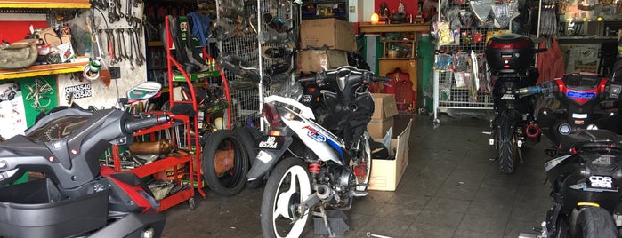 Turbo Motor Trading @Pitstop is one of Customer Spots.