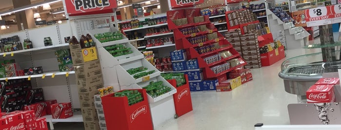 Coles is one of Jamesさんのお気に入りスポット.