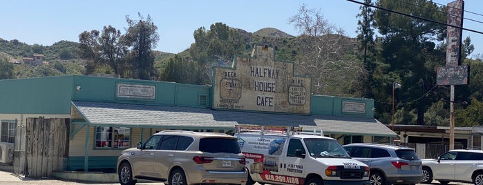 Halfway House Cafe is one of Old School L.A. Diners & Coffee Shops.
