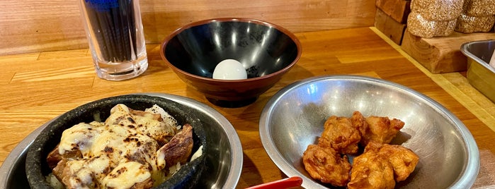 らーめんのとやま 辻堂別館 is one of メンめん麺.