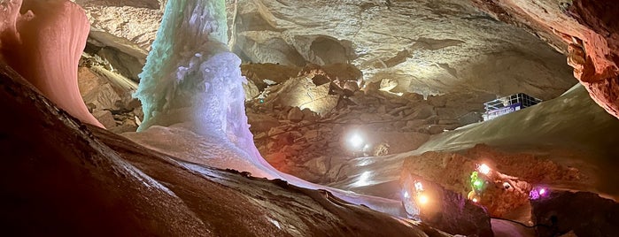 Dachstein Eishöhle (Ice Cave) is one of Europe.