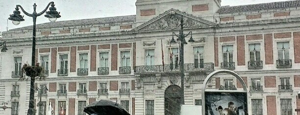 Puerta del Sol is one of Madrid Essentials.