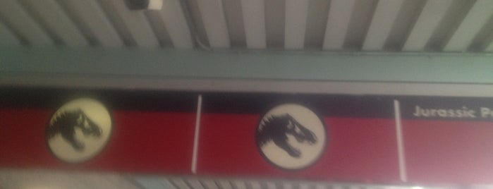 Jurassic Park Escalator is one of Universal Orlando Resort And transportation.