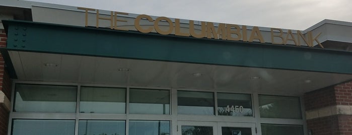 The Columbia Bank is one of Orte, die Jeremy gefallen.