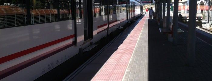 Cercanías Colmenar Viejo is one of Estaciones de Tren.