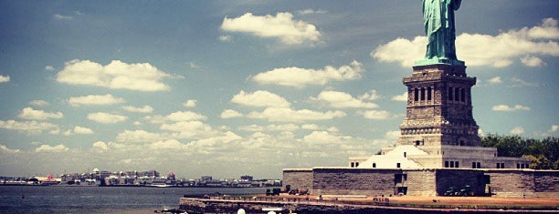 Estatua de la Libertad is one of Across USA.