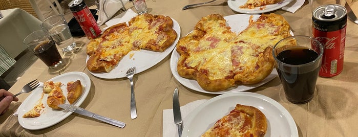 Roma Pizza is one of Η Καστορια που αγαπω.