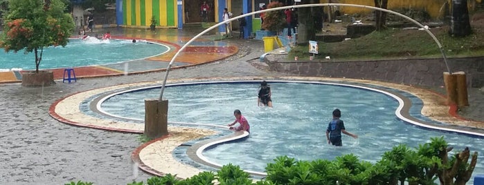 KCC Swimming Pool is one of Workout Exercise & Swimming.