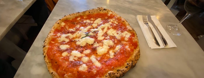 Vicoli Di Napoli is one of Katie: сохраненные места.