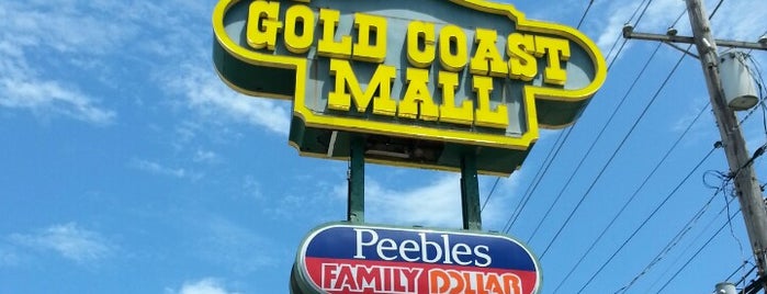 Gold Coast Mall is one of Tempat yang Disukai Ishka.