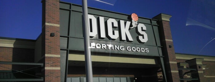 DICK'S Sporting Goods is one of check ins.