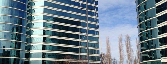 Oracle 300 Building is one of Silicon Valley Companies.