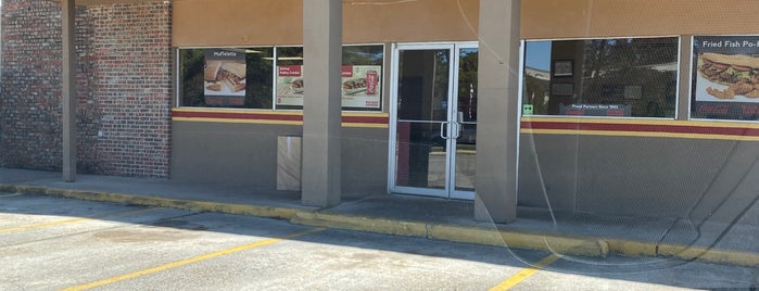 Po-Boy Express is one of The 7 Best Places for Marinara Sauce in Baton Rouge.