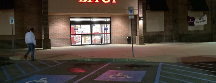 Office Depot is one of Sa1022.