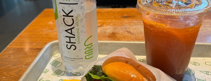 Shake Shack is one of Chicago Work.