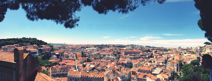 Смотровая площадка Софии де Мелло Брейнер Андерсен is one of Lisbon Favorites.