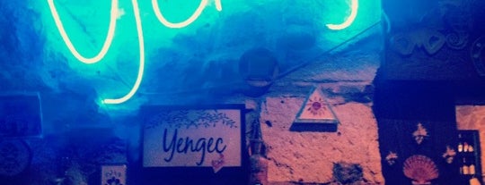 Yengeç Restaurant is one of Enjoying İzmir.