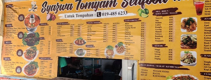 Syafikah Tomyam Seafood is one of Makan @ Utara #10.