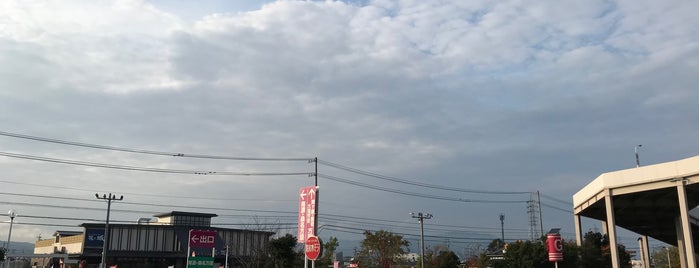 イオン 大垣店 is one of Orte, die Masahiro gefallen.