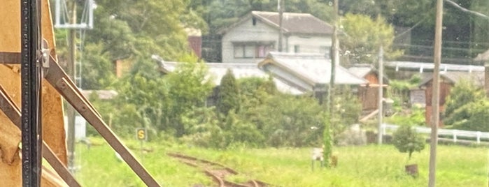 吉野生駅 is one of JR四国・地方交通線.