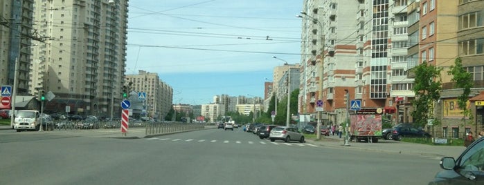 Проспект Луначарского is one of Vadim : понравившиеся места.
